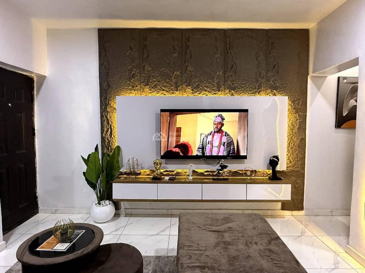 Cozy 1 Bedroom Loft Apartment with a Swimming Pool., Lekki Phase 1, Lekki, Lagos, Flat / Apartment Short Let