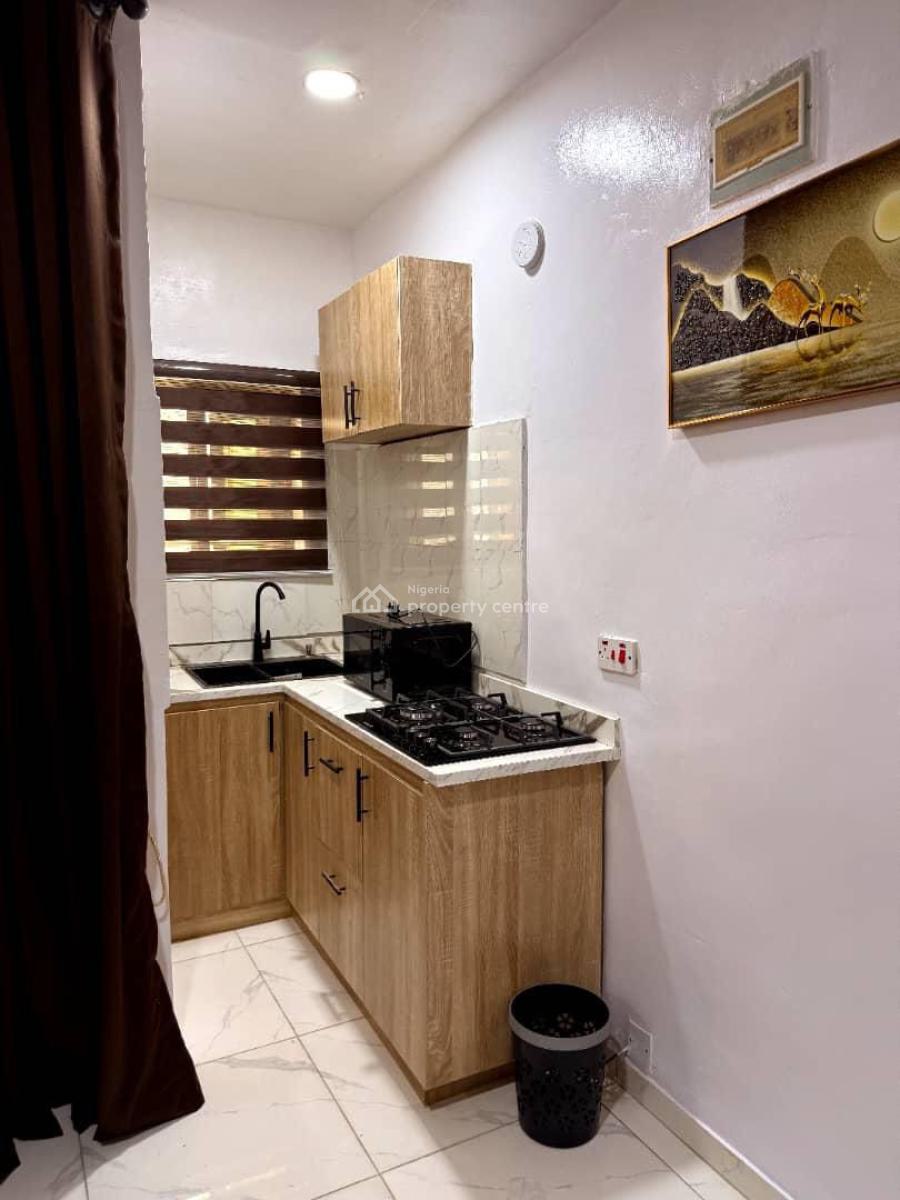 Cozy 1 Bedroom Loft Apartment with a Swimming Pool., Lekki Phase 1, Lekki, Lagos, Flat / Apartment Short Let