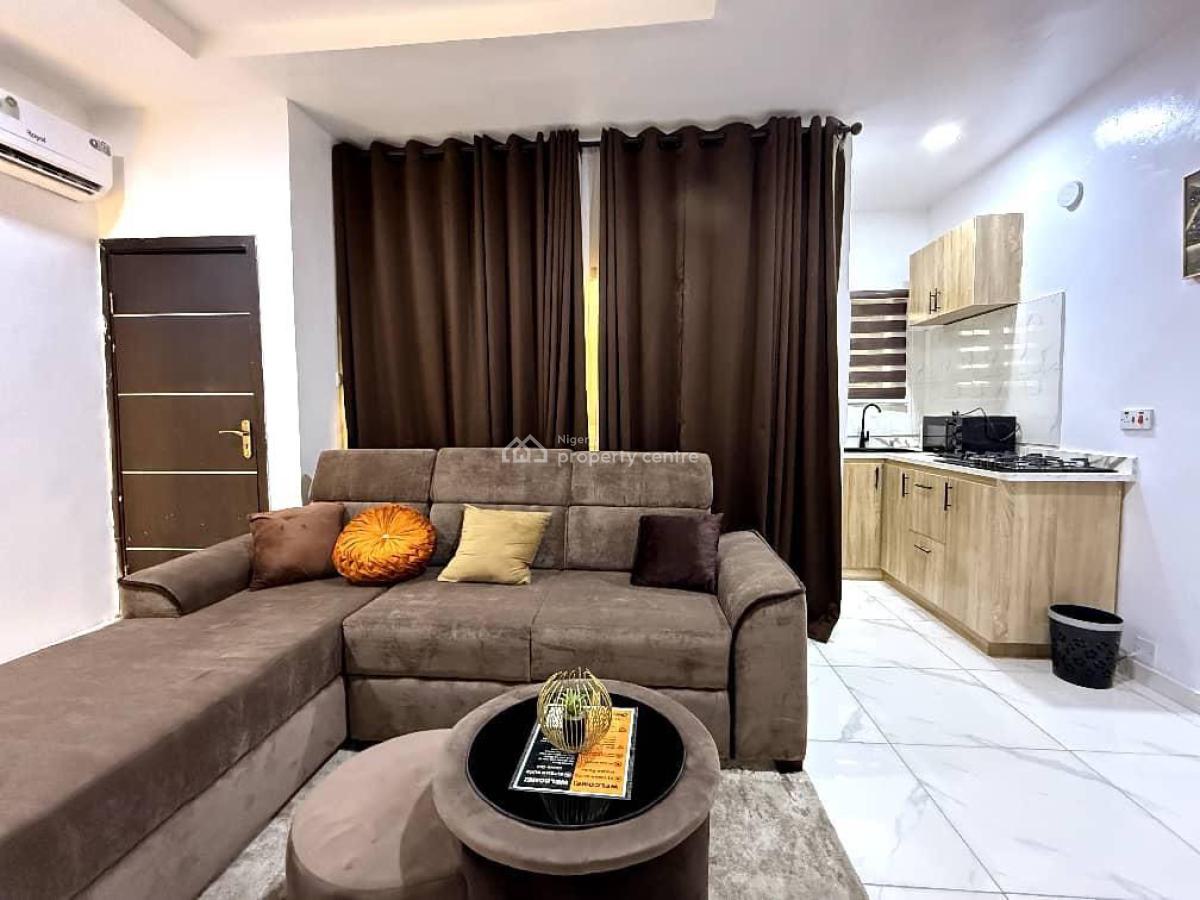 Cozy 1 Bedroom Loft Apartment with a Swimming Pool., Lekki Phase 1, Lekki, Lagos, Flat / Apartment Short Let