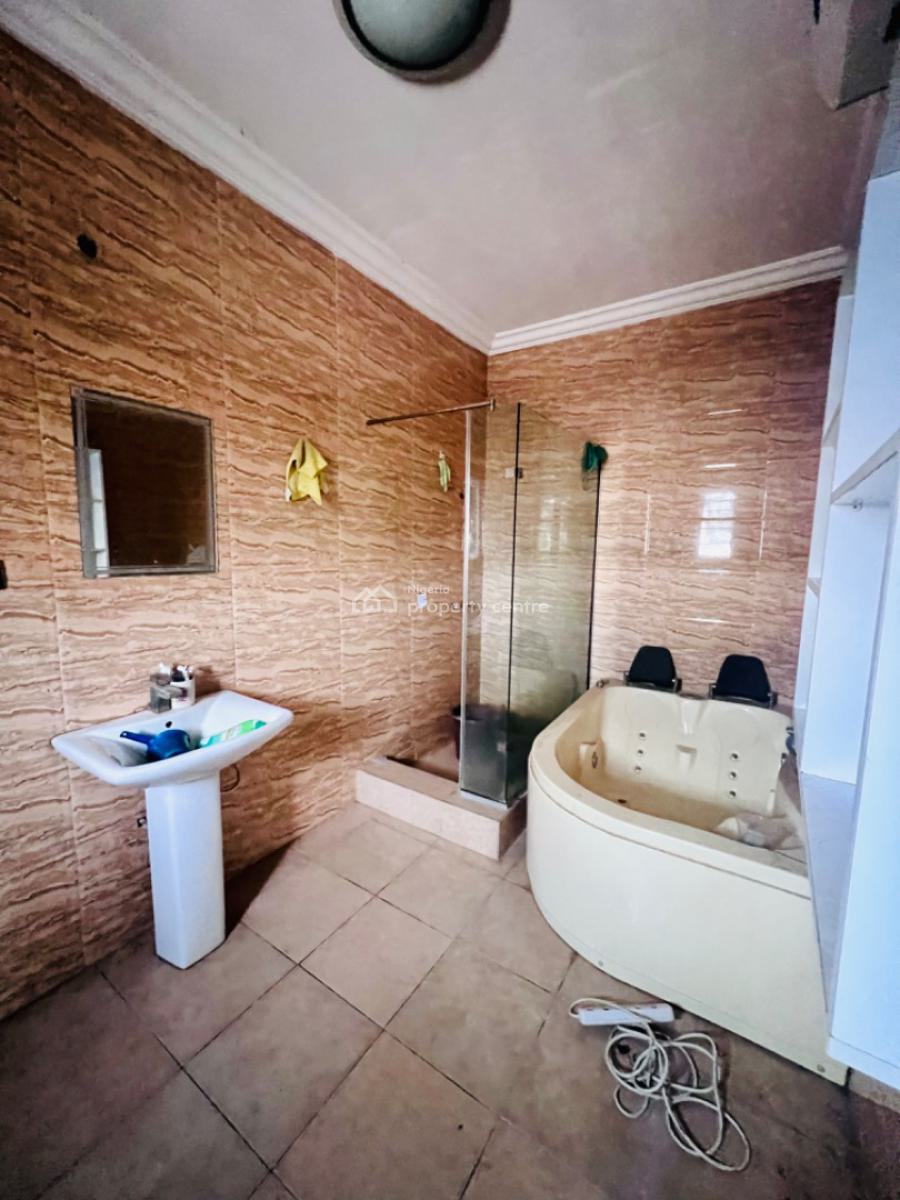 Super Distress 5 Bedroom Fully Detached Duplex with Bq in Lekki County, Lekki County Estate, Ikota, Lekki, Lagos, Detached Duplex for Sale