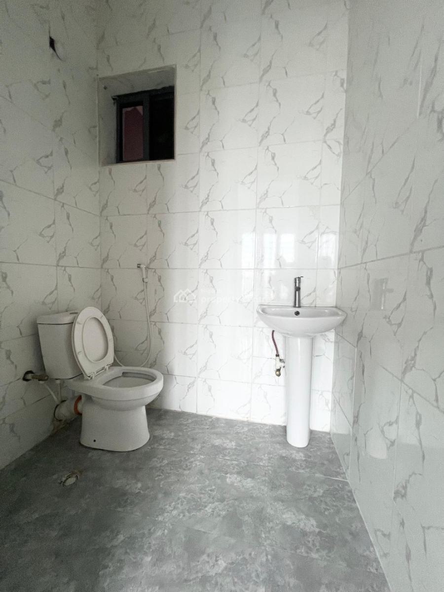 Fully Serviced 2 Bedroom Apartment  with Gym in a Secure Estate, Ikate, Lekki, Lagos, Flat / Apartment for Sale
