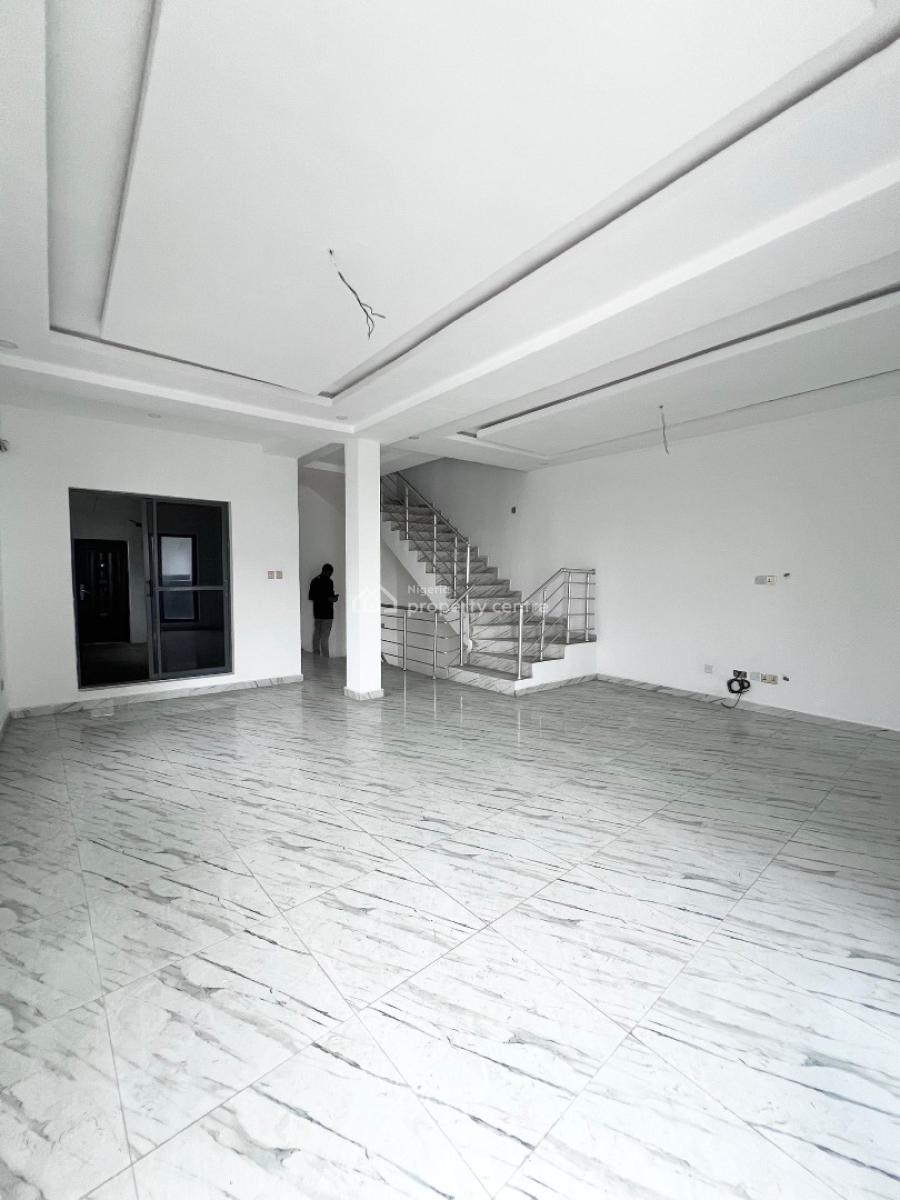 Tastefully Built 4 Bedroom Terrace Duplex in a Secure Estate, Ikate, Lekki, Lagos, Terraced Duplex for Sale