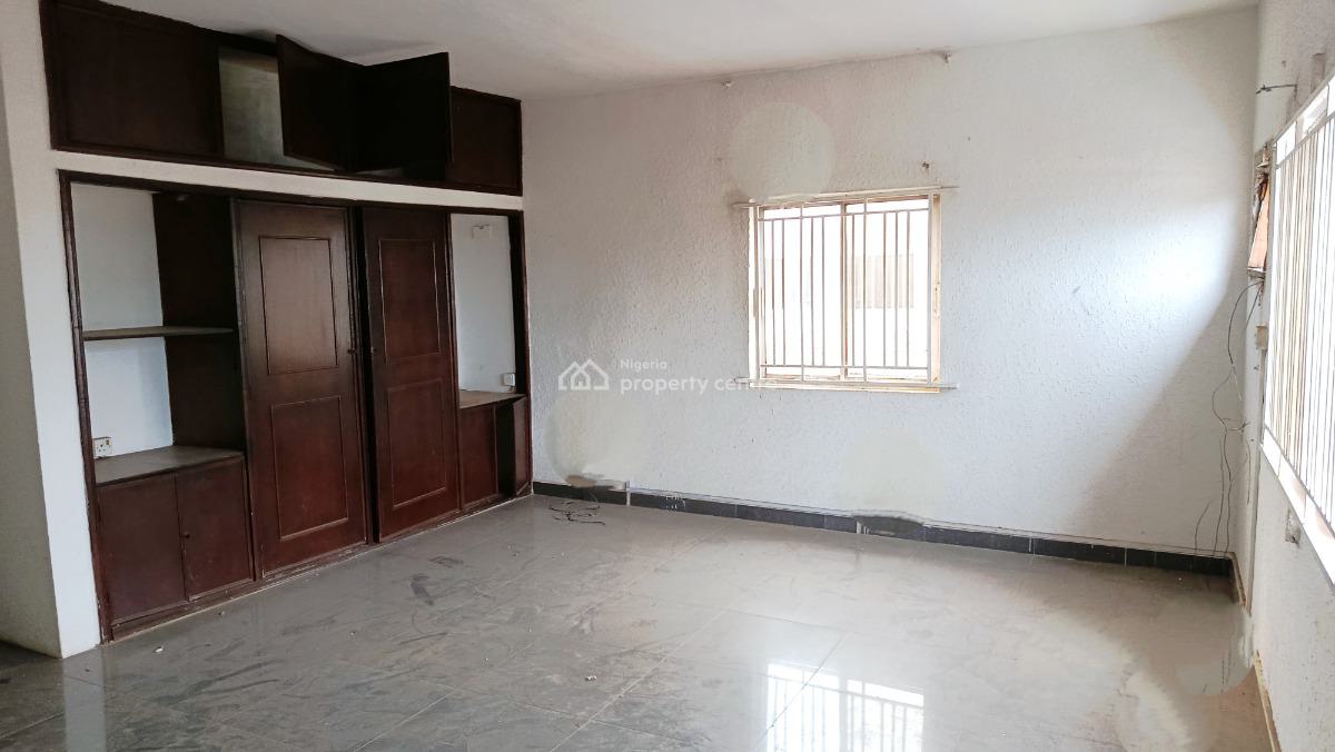 Spacious 3 Bedroom Flat, 1st Floor, Off Allen Avenue, Ikeja, Lagos, Office Space for Rent