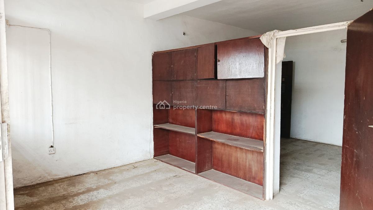 Spacious 3 Bedroom Flat, 1st Floor, Off Allen Avenue, Ikeja, Lagos, Office Space for Rent
