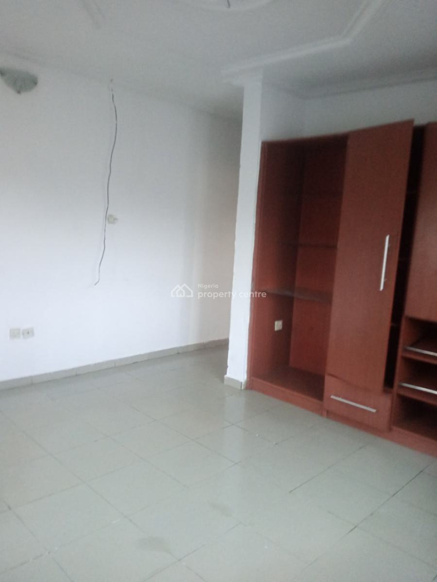 Standard and Spacious 4 Bedroom Apartment, Badore, Ajah, Lagos, Flat / Apartment for Rent