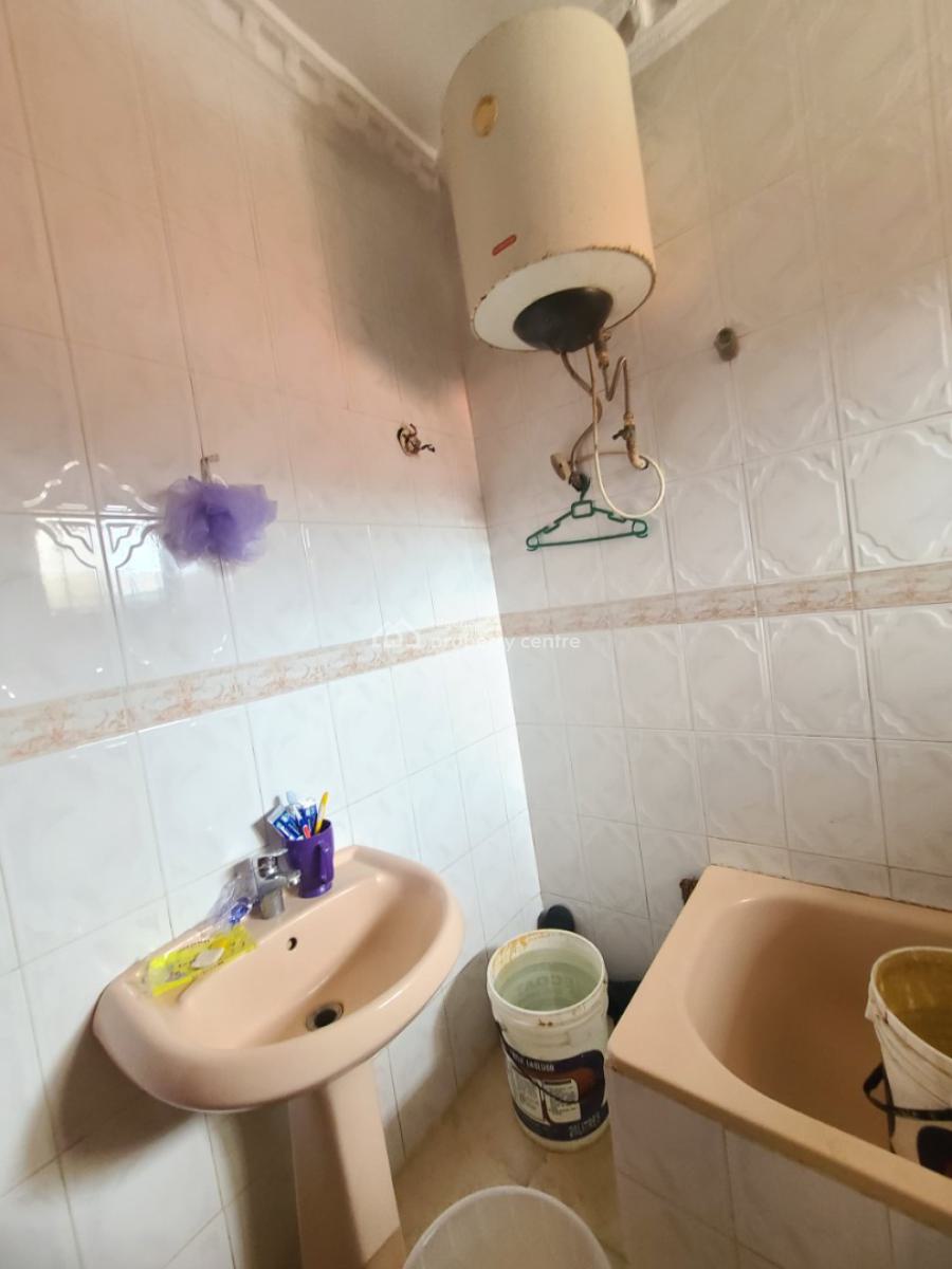 Sharp and Spacious Mini Flat, Ado Road, Oke Ira, Ajah, Lagos, Mini Flat (room and Parlour) for Rent