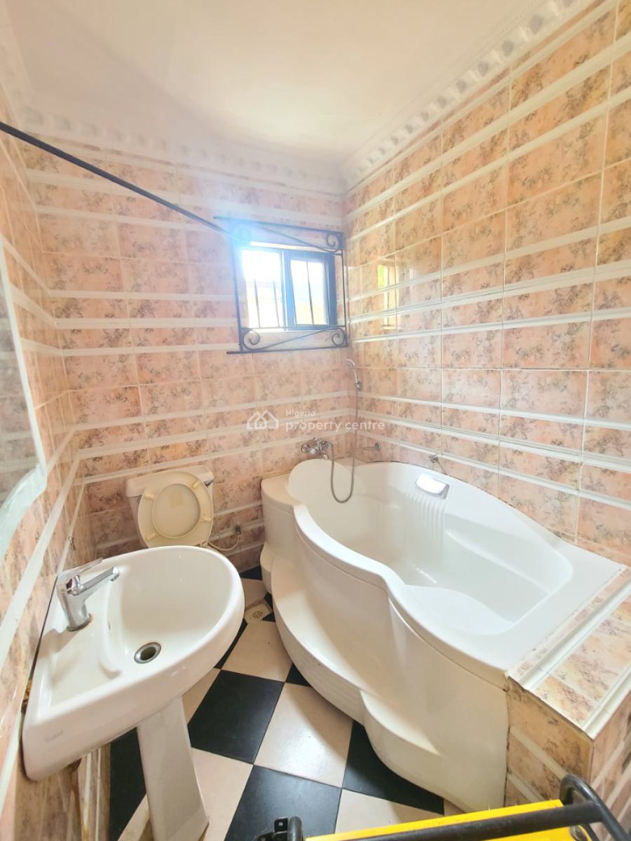 Sharp and Spacious Mini Flat, Ado Road, Oke Ira, Ajah, Lagos, Mini Flat (room and Parlour) for Rent
