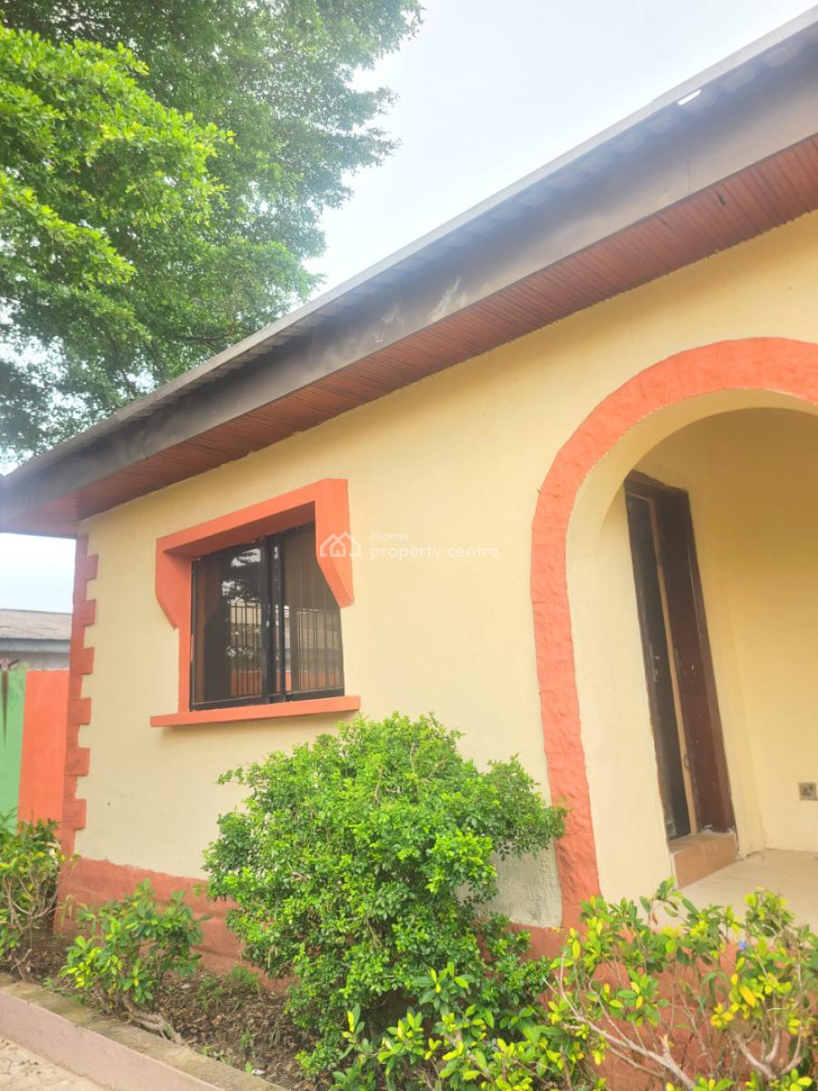 Sharp and Spacious Mini Flat, Ado Road, Oke Ira, Ajah, Lagos, Mini Flat (room and Parlour) for Rent