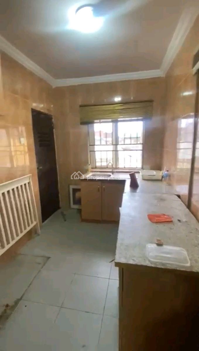 a Decent and Standard 2bedroom Apartment, Upstairs with All Room, Close to R Jolad Hospital, Gbagada, Lagos, Flat / Apartment for Rent