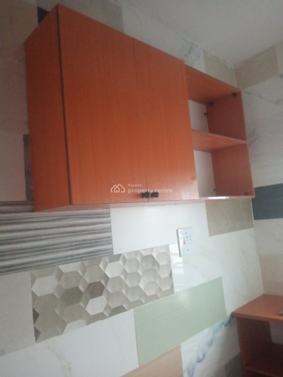 Standard and Spacious 2 Bedroom Apartment, Badore, Ajah, Lagos, Flat / Apartment for Rent