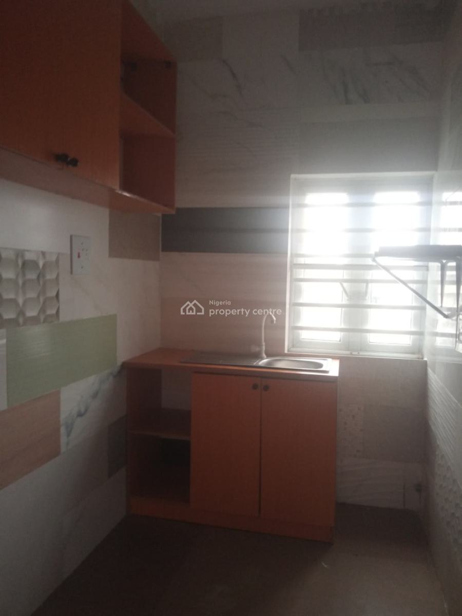 Standard and Spacious 2 Bedroom Apartment, Badore, Ajah, Lagos, Flat / Apartment for Rent