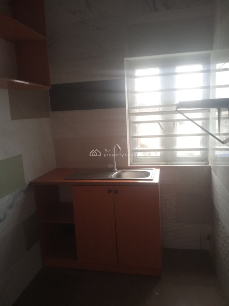 Standard and Spacious 2 Bedroom Apartment, Badore, Ajah, Lagos, Flat / Apartment for Rent