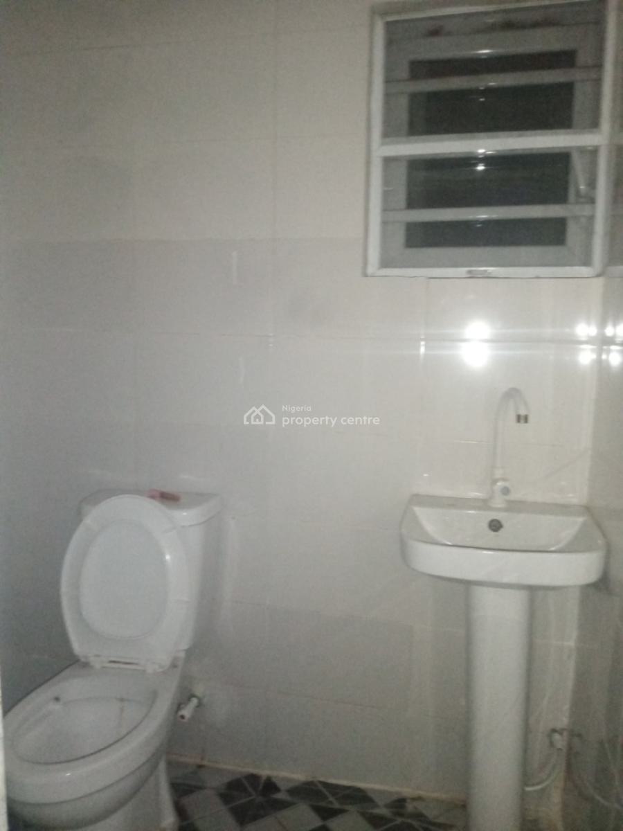 Standard and Spacious 2 Bedroom Apartment, Badore, Ajah, Lagos, Flat / Apartment for Rent