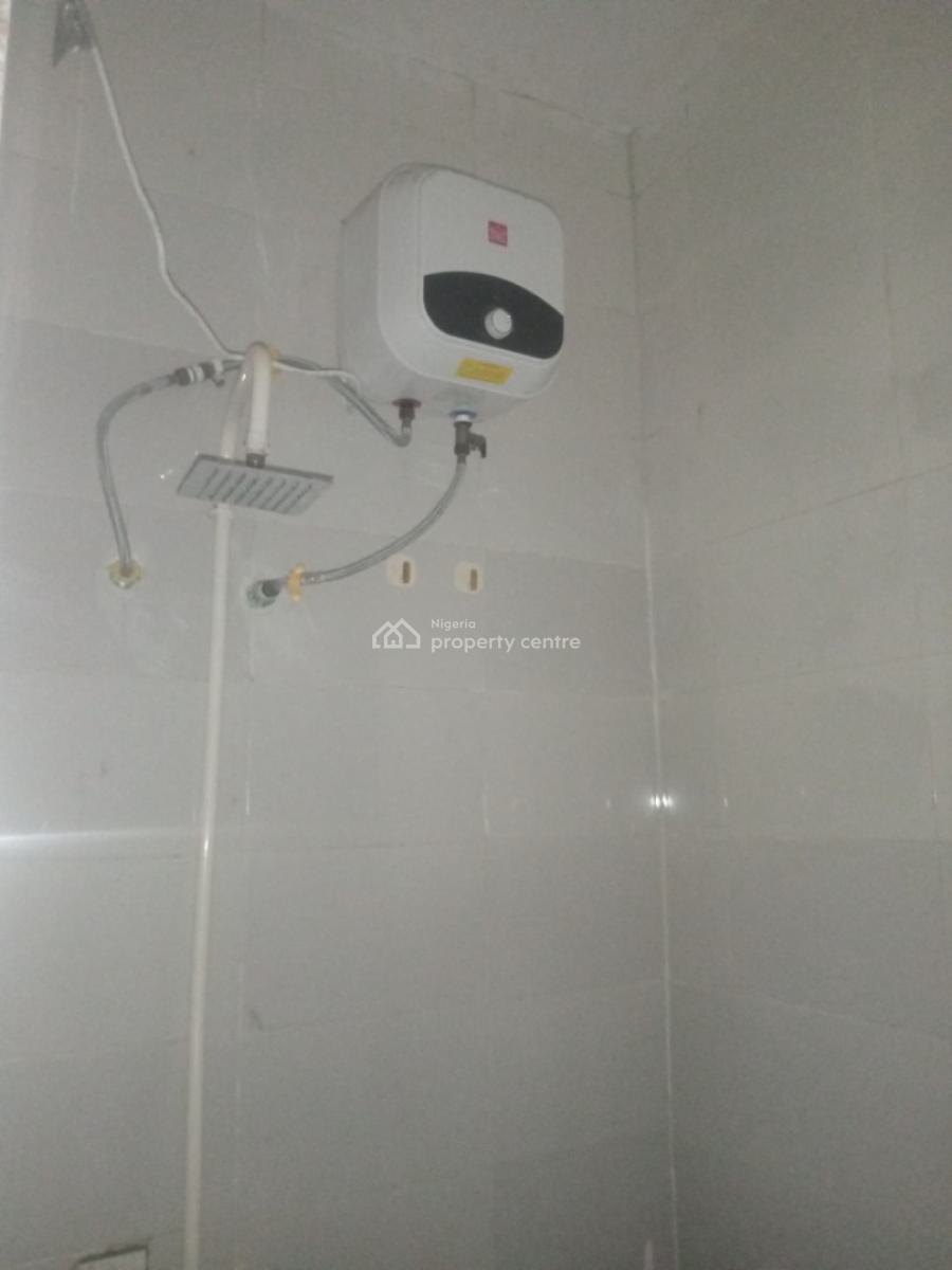 Standard and Spacious 2 Bedroom Apartment, Badore, Ajah, Lagos, Flat / Apartment for Rent