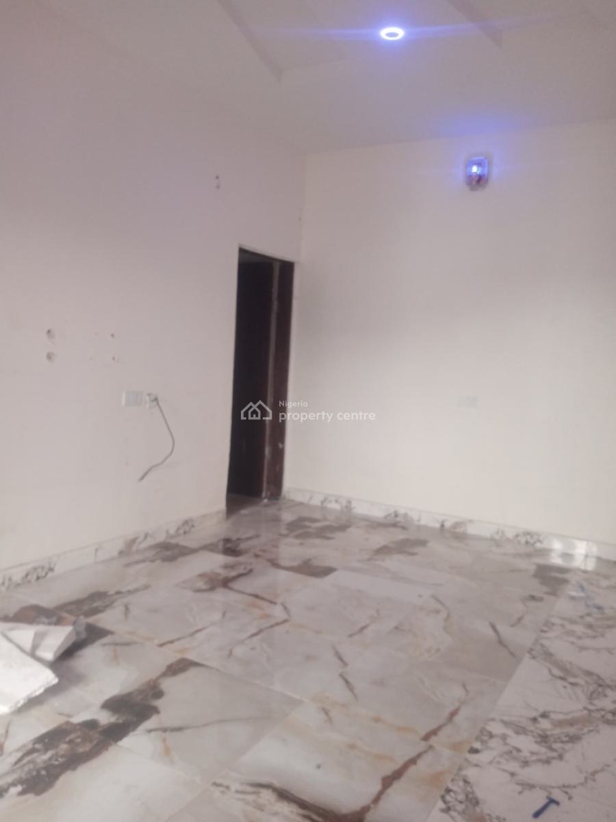 Standard and Spacious 2 Bedroom Apartment, Badore, Ajah, Lagos, Flat / Apartment for Rent