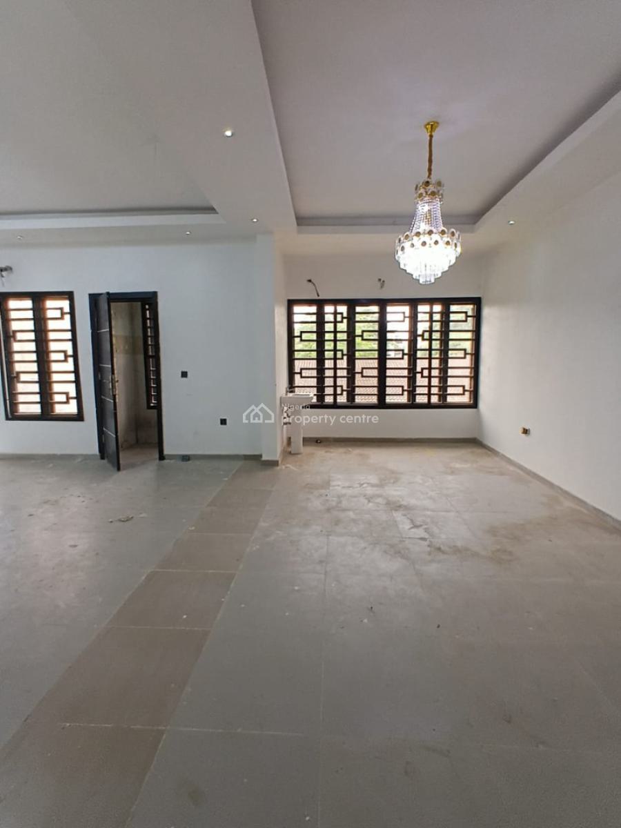 Luxury 4 Bedrooms Residence with Maids Quarters with C of O, Ikoyi, Lagos, House for Sale