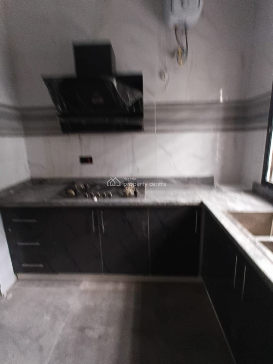 Luxury 4 Bedrooms Residence with Maids Quarters with C of O, Ikoyi, Lagos, House for Sale