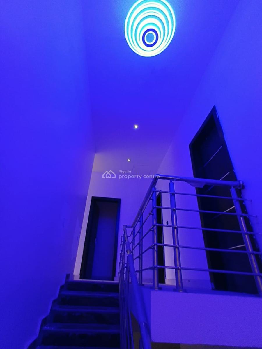 Luxury 4 Bedrooms Residence with Maids Quarters with C of O, Ikoyi, Lagos, House for Sale