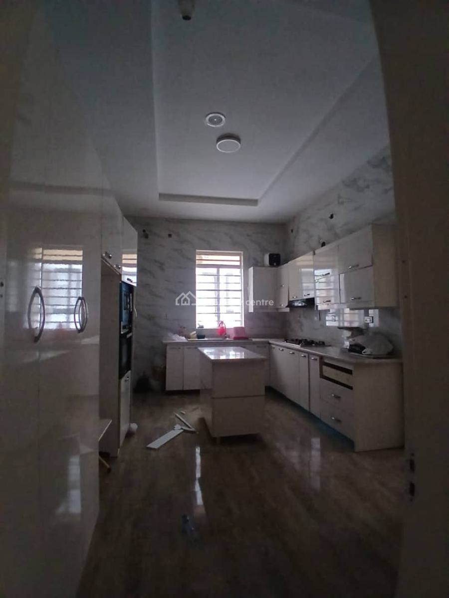 Executive Mini Flat, Ikota Villa Estate, Lekki, Lagos, Mini Flat (room and Parlour) for Rent