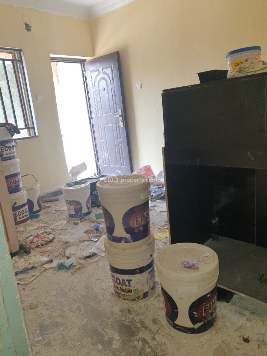 Spacious and Newly Renovated Self Contain, Off Spg Road Igbo-efo, Lekki, Lagos, Flat / Apartment for Rent