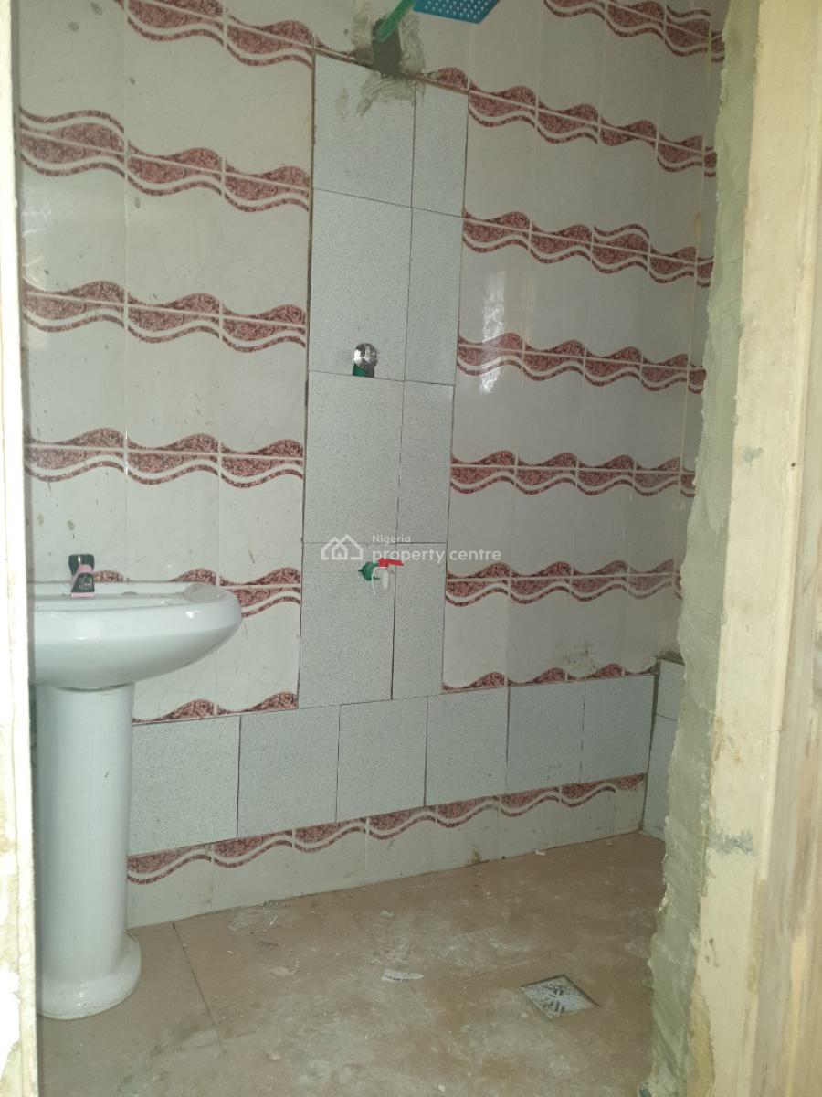 Spacious and Newly Renovated Self Contain, Off Spg Road Igbo-efo, Lekki, Lagos, Flat / Apartment for Rent