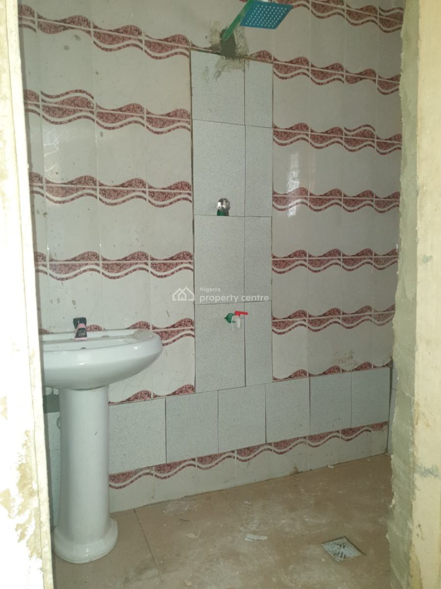 Spacious and Newly Renovated Self Contain, Off Spg Road Igbo-efo, Lekki, Lagos, Flat / Apartment for Rent
