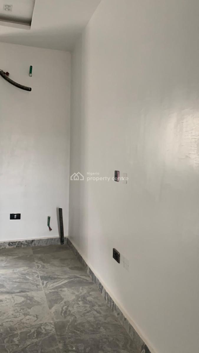 Excellently Finished & Well Built 3beds Apartment, Off Olusegun Obasanjo Way, Wuye, Abuja, Flat / Apartment for Sale
