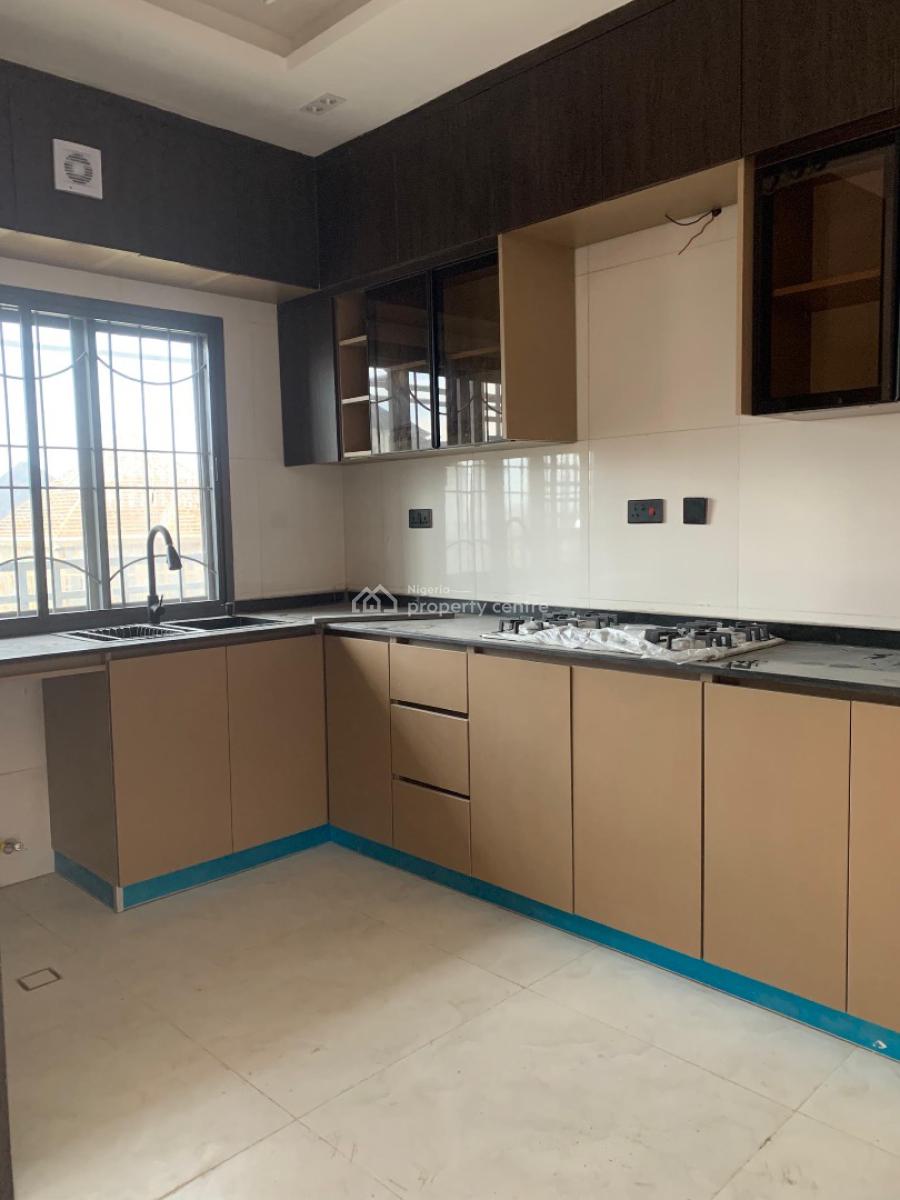 Excellently Finished & Well Built 3beds Apartment, Off Olusegun Obasanjo Way, Wuye, Abuja, Flat / Apartment for Sale
