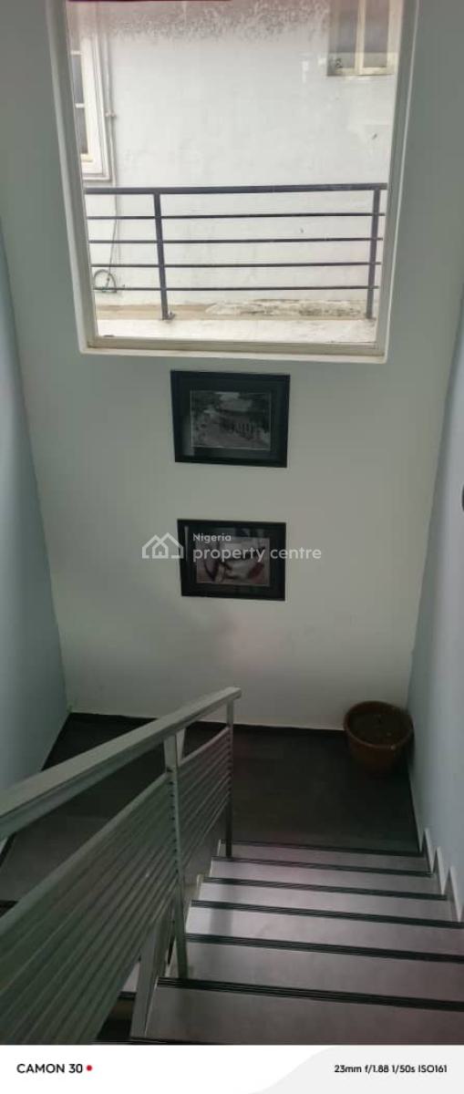 Office Complex on 3 Floor at Lekki Phase 1, Lekki Phase 1 Right, Lekki Phase 1, Lekki, Lagos, Office Space for Rent