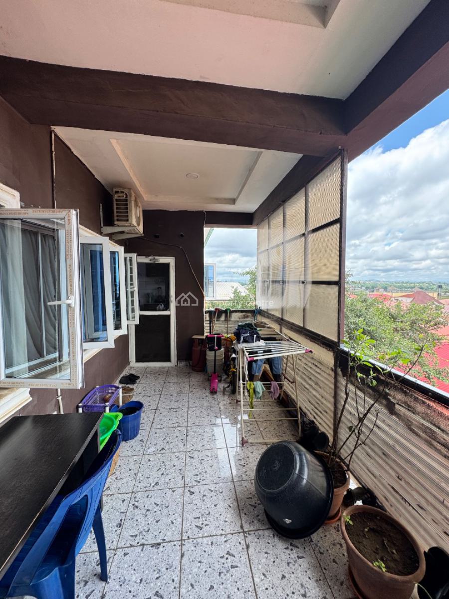 Stunning & Massively Spacious 3beds Apartment with Bq, Off Olusegun Obasanjo Way, Wuye, Abuja, Flat / Apartment for Sale