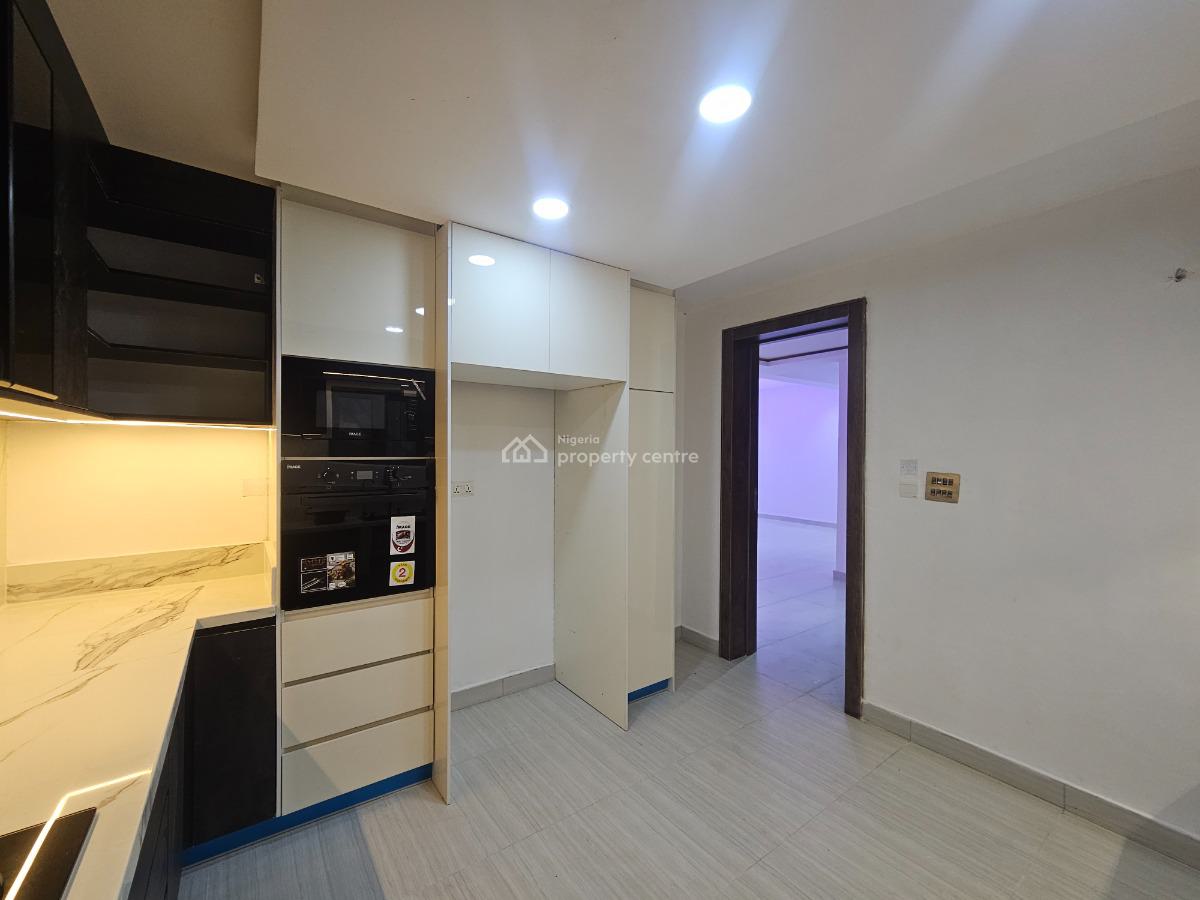 Luxury 3bedroom Flat, Behind Lifemate Ikate, Ikate, Lekki, Lagos, Block of Flats for Sale