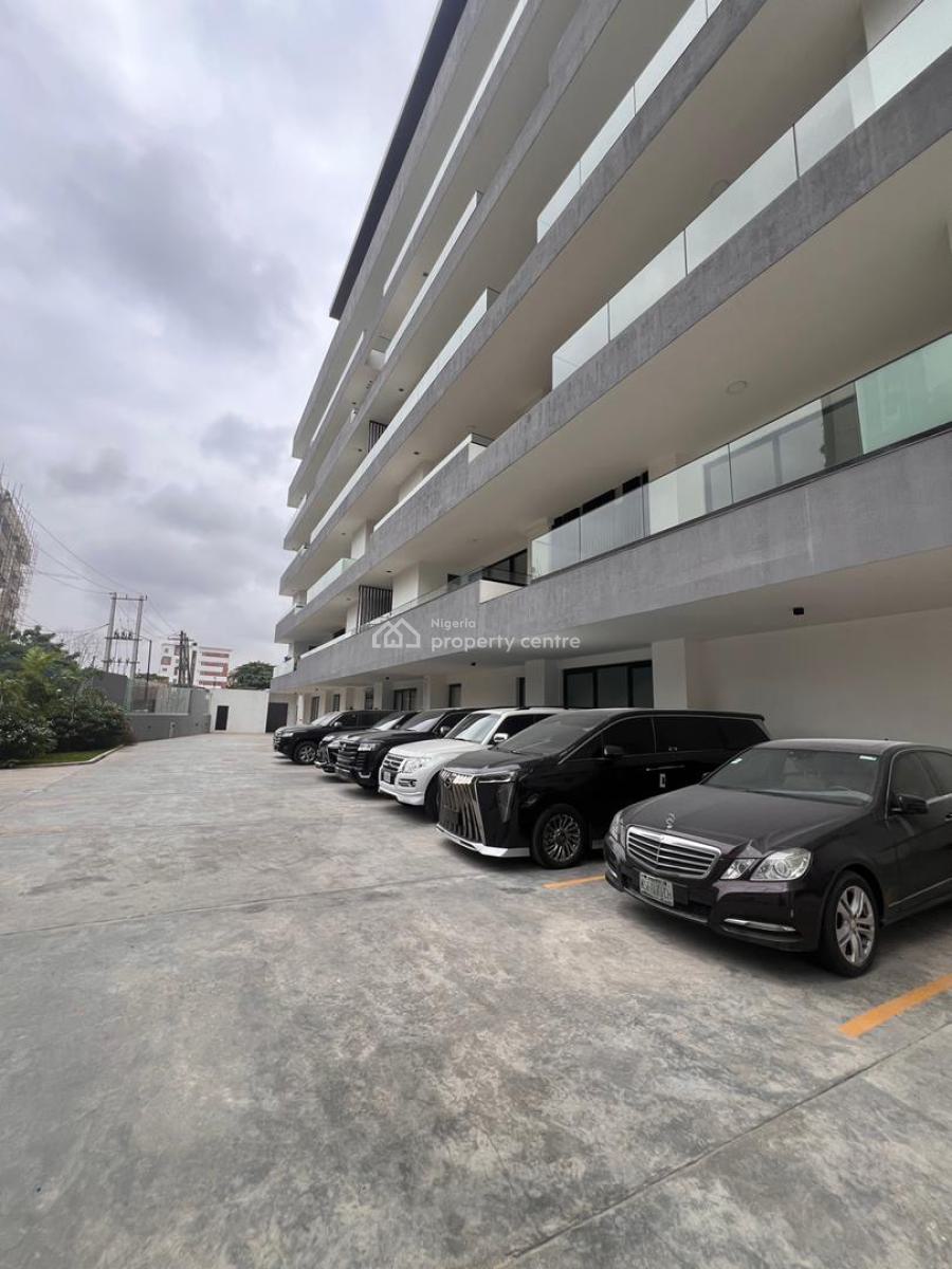 Luxury 4 Bedroom Maisonette + Swimming Pool, Gym, Elevator, Bq, Few Minutes Drive From The Palms Shopping Mall, Lekki Phase 1, Lekki, Lagos, House for Sale