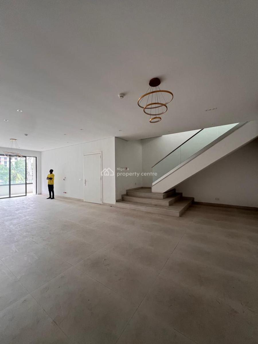 Luxury 4 Bedroom Maisonette + Swimming Pool, Gym, Elevator, Bq, Few Minutes Drive From The Palms Shopping Mall, Lekki Phase 1, Lekki, Lagos, House for Sale