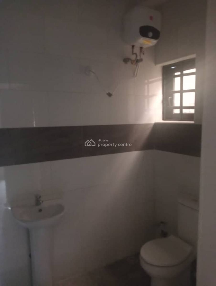 4 Bedroom Fully Detached Duplex, Waterfront Estate By Magodo Phase 1, Gra Phase 1, Magodo, Lagos, Detached Duplex for Sale