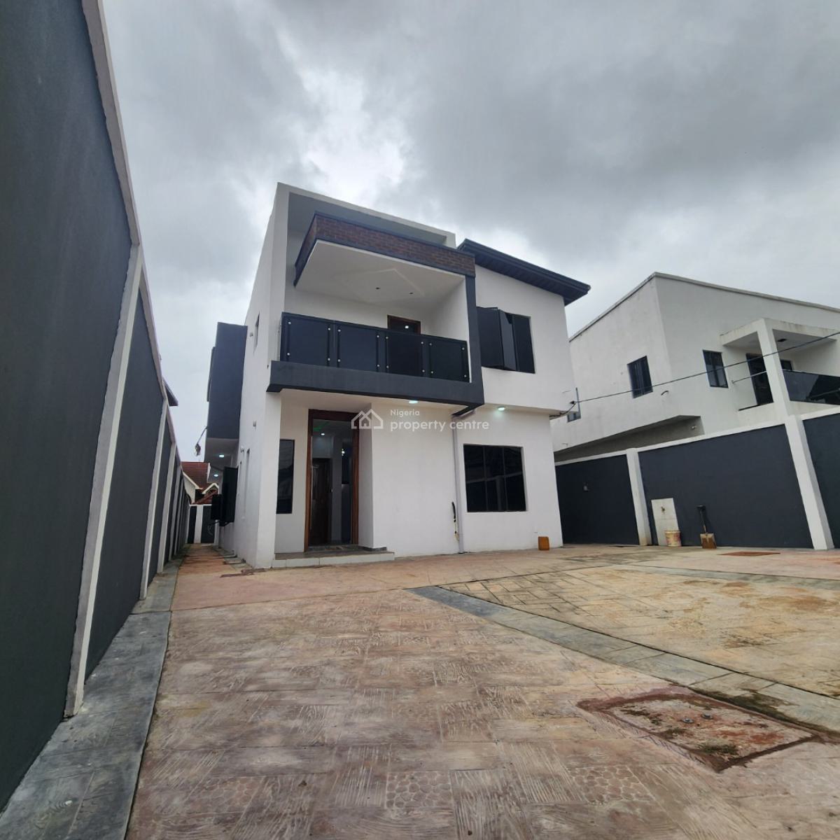 Fully Detached 4 Bedrm Duplex in a Compound at Ikolaba Estate, Bodija, Ikolaba Estate, Bodija Ibadan, New Bodija, Ibadan, Oyo, Detached Duplex for Sale