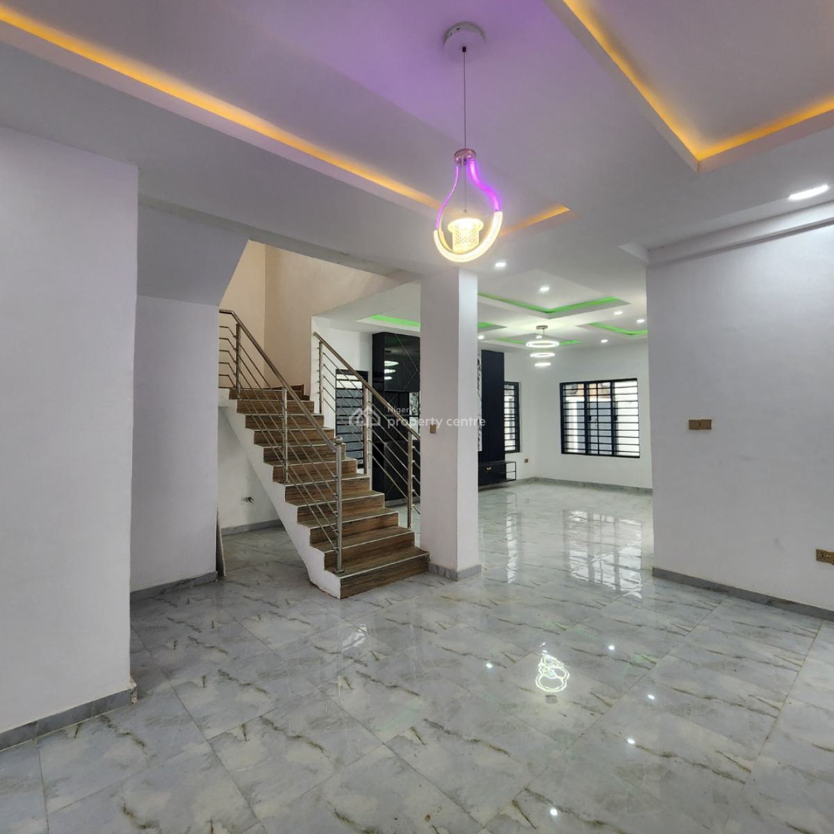 Fully Detached 4 Bedrm Duplex in a Compound at Ikolaba Estate, Bodija, Ikolaba Estate, Bodija Ibadan, New Bodija, Ibadan, Oyo, Detached Duplex for Sale