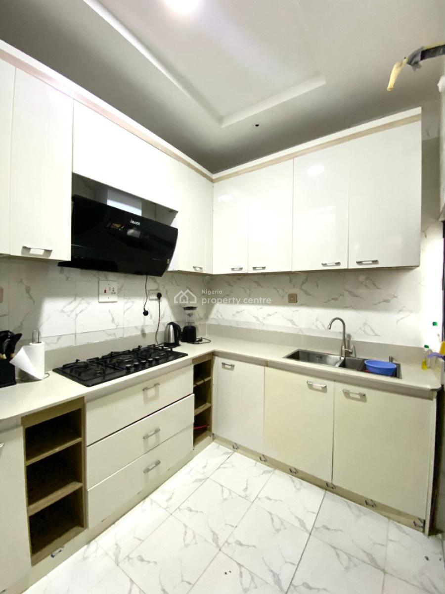 Seaview 2 Bedroom Apartment with Elevator & 10kva Solar Inverter, Ikate, Lekki, Lagos, Flat / Apartment for Sale