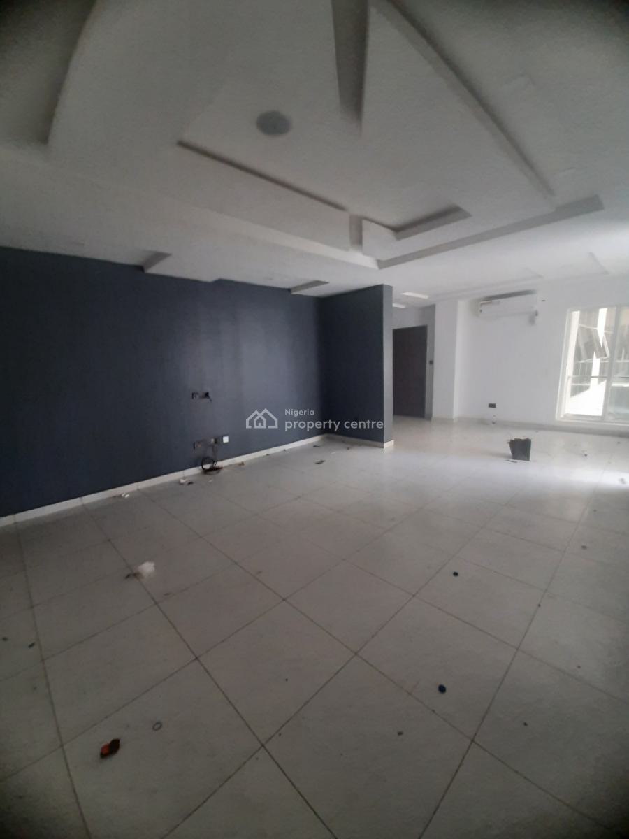 Serviced with 24/7 Power Supply 3 Bedroom En-suite Flat with Fitted Ki, Ikate Elegushi, Lekki, Lagos, Flat / Apartment for Rent