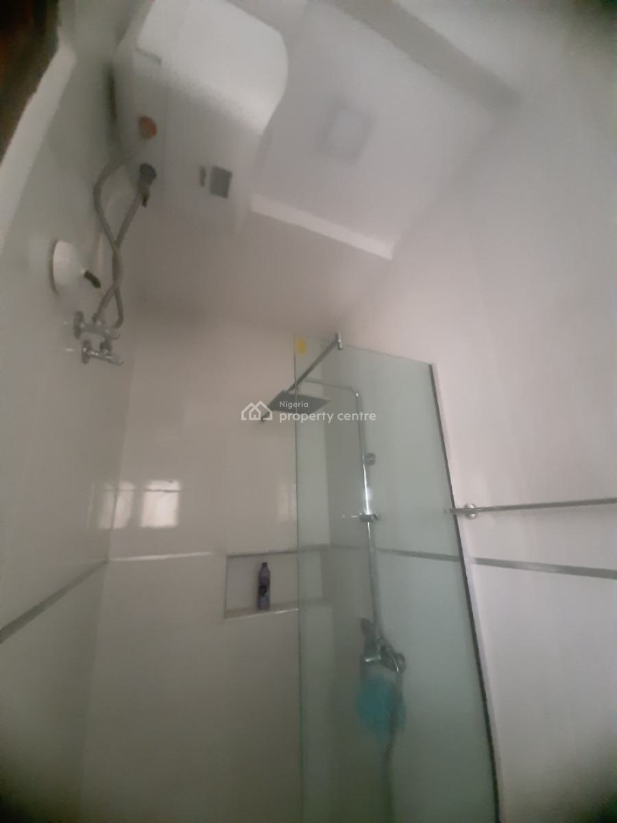 Serviced with 24/7 Power Supply 3 Bedroom En-suite Flat with Fitted Ki, Ikate Elegushi, Lekki, Lagos, Flat / Apartment for Rent