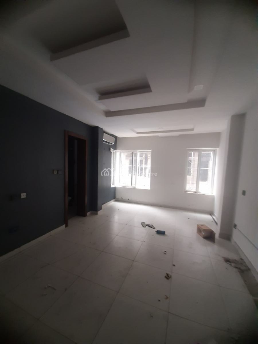 Serviced with 24/7 Power Supply 3 Bedroom En-suite Flat with Fitted Ki, Ikate Elegushi, Lekki, Lagos, Flat / Apartment for Rent