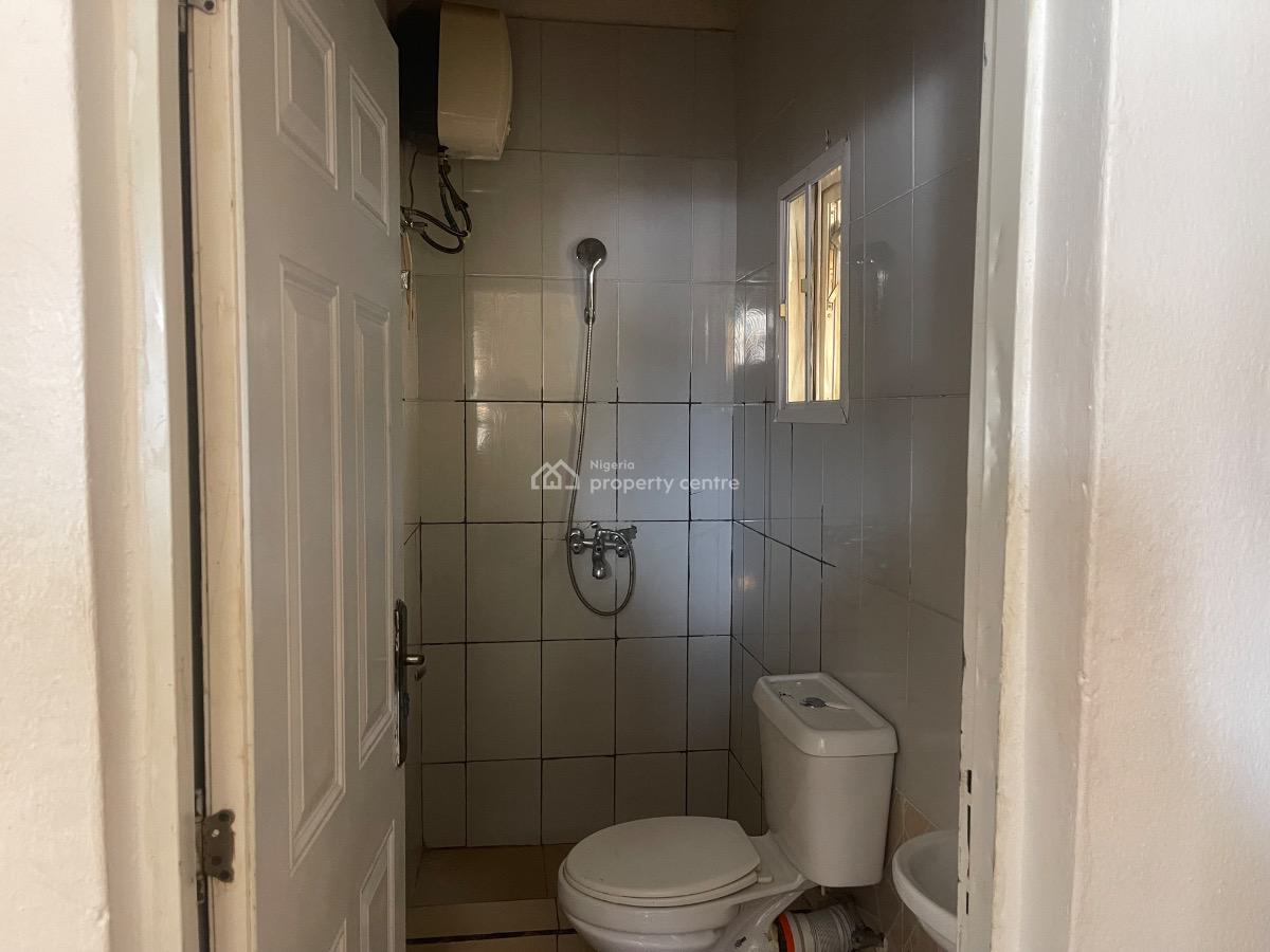 Neatly Renovated Selfcontain in an Estate, Wuye Main, Wuye, Abuja, Self Contain (single Rooms) for Rent