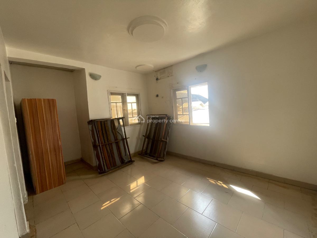 Neatly Renovated Selfcontain in an Estate, Wuye Main, Wuye, Abuja, Self Contain (single Rooms) for Rent