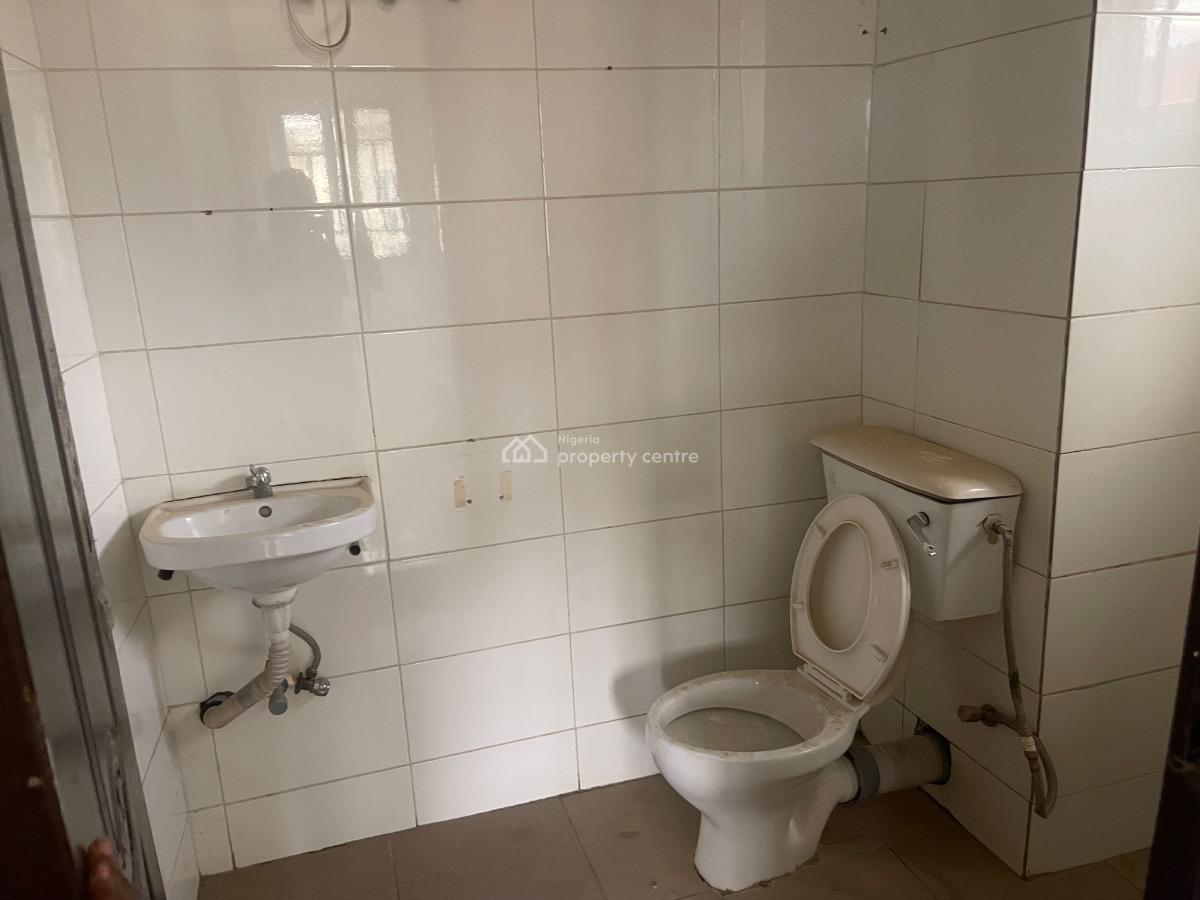 Very Big 1bedroom Flat in an Estate, Wuye Main, Wuye, Abuja, Mini Flat (room and Parlour) for Rent