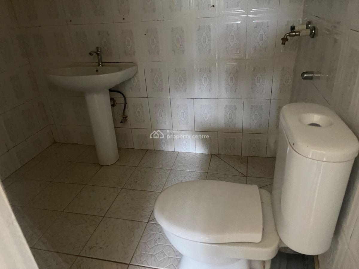 Big Selfcontain Block of Flat, Wuye Main, Wuye, Abuja, Self Contain (single Rooms) for Rent