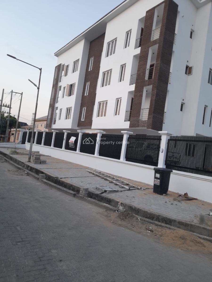 Sophisticated Luxury 5 Bedroom Maisonette House, Lekki Right Side, Lekki Phase 1, Lekki, Lagos, Terraced Duplex for Sale