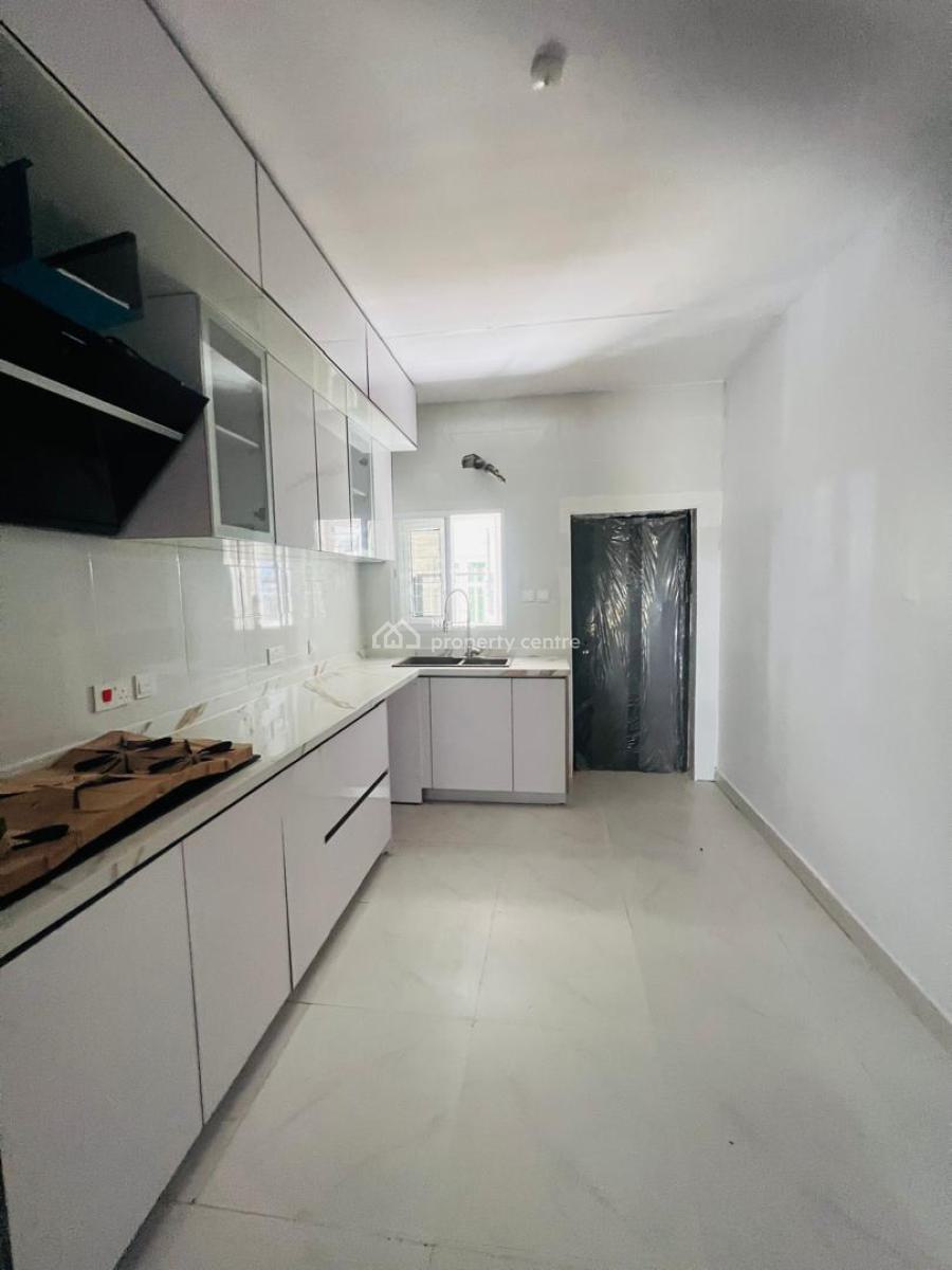 4 Bedroom Maisonette, Right Side, Lekki, Lagos, House for Sale