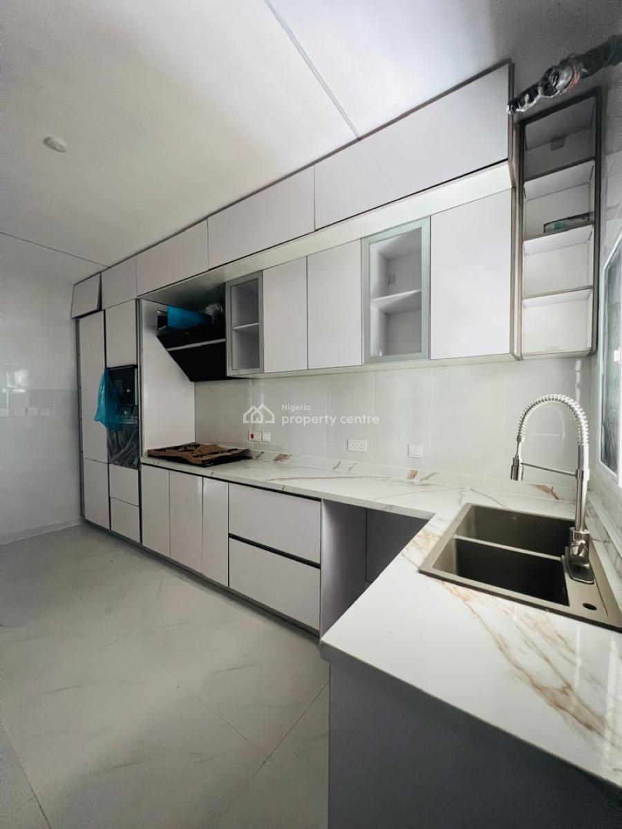 4 Bedroom Maisonette, Right Side, Lekki, Lagos, House for Sale