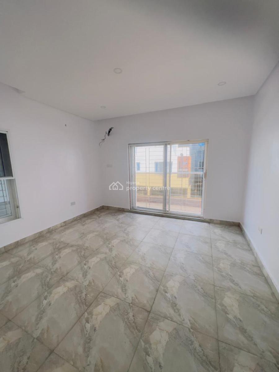 4 Bedroom Maisonette, Right Side, Lekki, Lagos, House for Sale