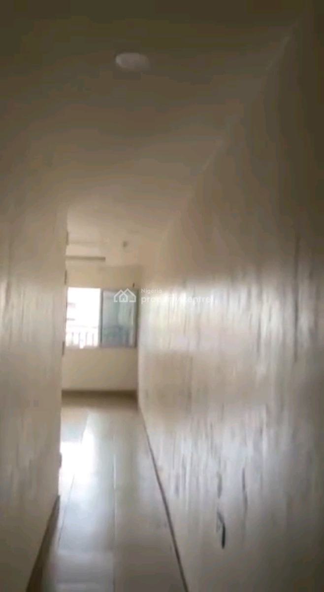 Standard N Executive  Mini Flat, Kufeji Street, Alagomeji, Yaba, Lagos, Mini Flat (room and Parlour) for Rent