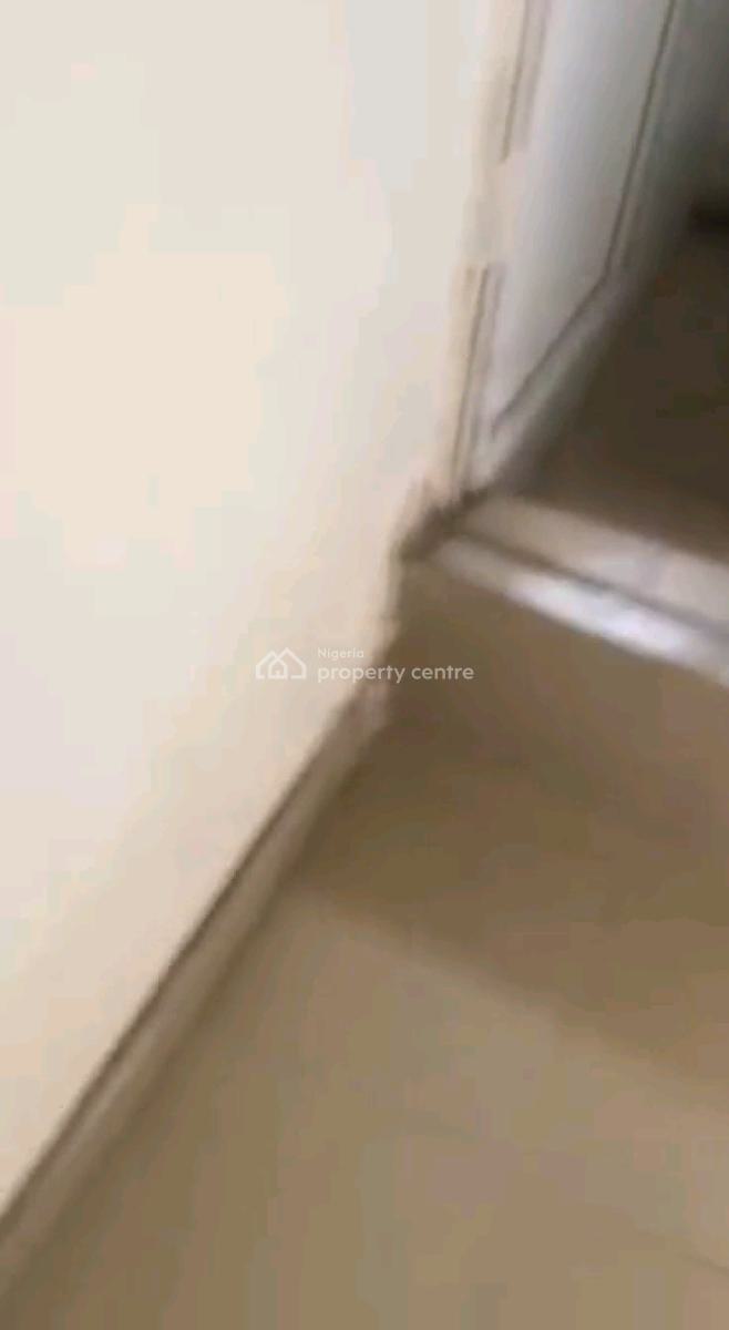 Standard N Executive  Mini Flat, Kufeji Street, Alagomeji, Yaba, Lagos, Mini Flat (room and Parlour) for Rent